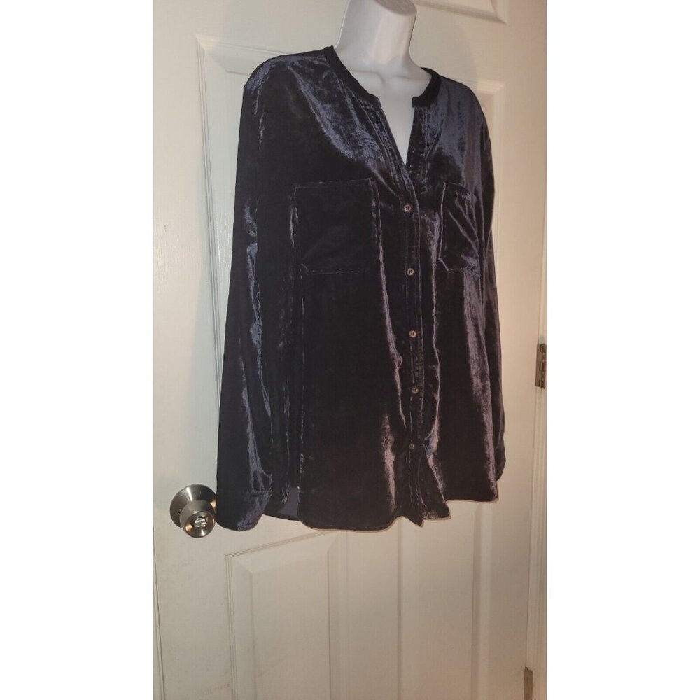 XL Democracy Crushed Blue Velvet Button Up Top Coat Tail Back Long Sleeve EUC - Picture 2 of 7